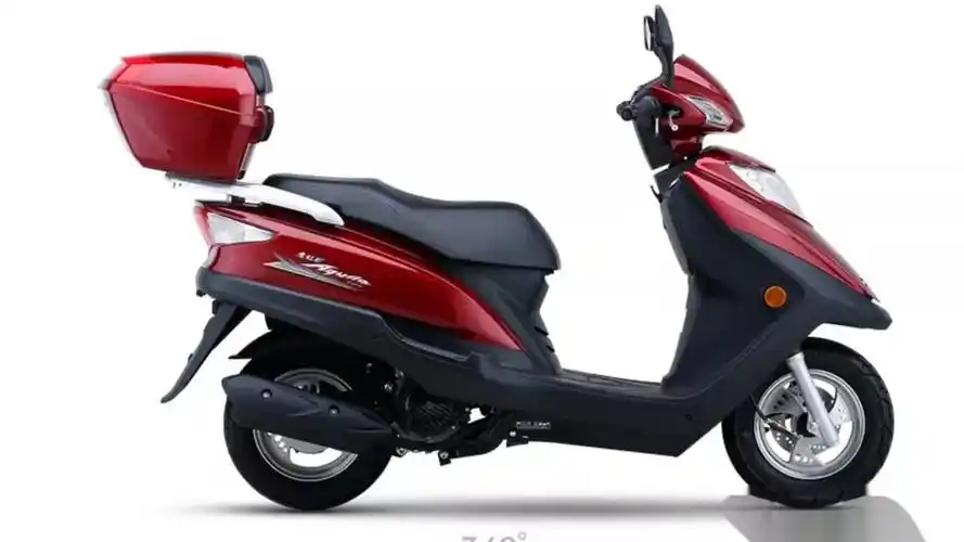 豪爵鹰钻125小踏板,六千多元的价位,你觉得哪款车更有优势?