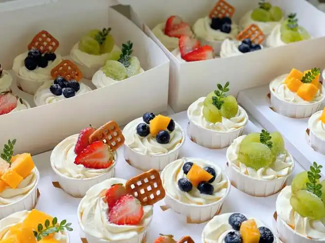 水果纸杯蛋糕三八女神纸杯蛋糕