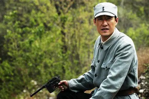 小说改编的大型抗战传奇电视剧《一个鬼子都不留》正在各地方台热播