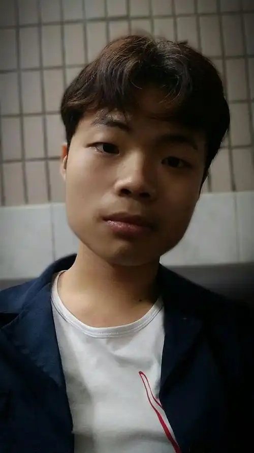 一直头发比较长的男生突然剪一个寸头是怎样的体验