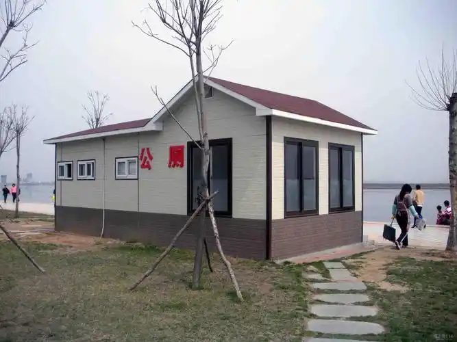 p>公共厕所,简称公厕,指供城市居民和 a target="_blank" href="