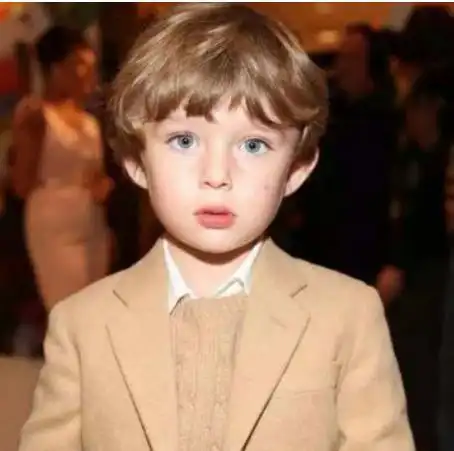 有种"从小帅到大"叫特朗普小儿子,小时候照片曝光,简直帅到骨子里