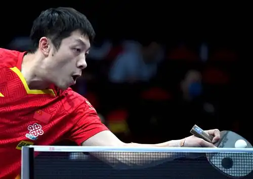 乒乓球——国际乒联总决赛:许昕晋级四强