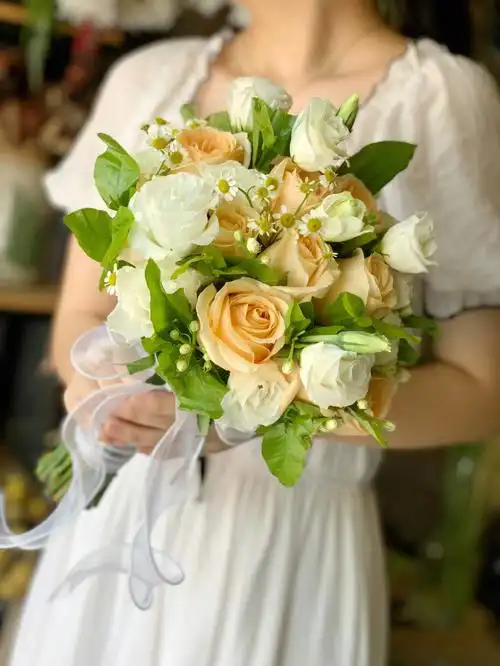 香槟色手捧花领证花束结婚手捧花