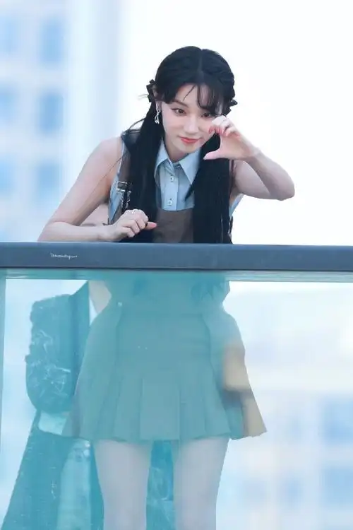 宋雨琦拿捏黄子弘凡和秦霄贤