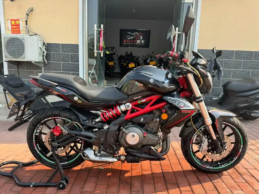 最新到家15年黄龙300 实表两万四千公里 升级滑动离合 油 - 抖音