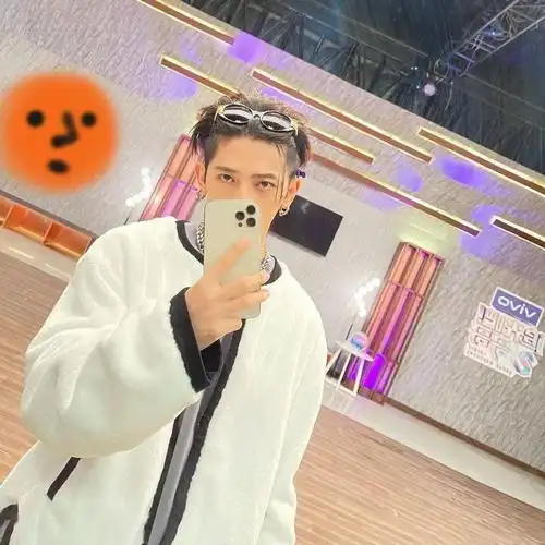 微信头像符龙飞