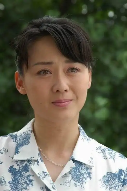 成都电视台新闻综合频道播出的知青戏《红颜的岁月》开播便以绝对强势