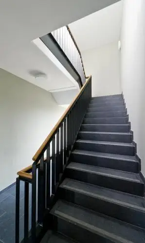 德国gemeinde改造住宅内部楼梯实-德国gemeinde改造住宅第16张图片