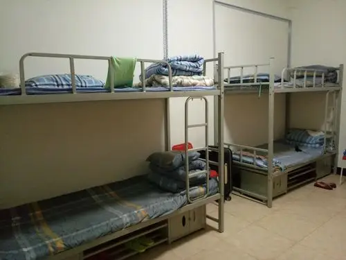 一个人的宿舍是种什么体验?