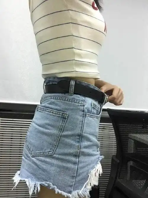 女人这里凸,说明湿气很重,每天喝水泡点它,赶跑湿气悄悄瘦