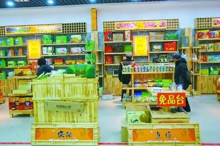 河南土特产今年春节开始悄然走红山药红枣毛尖最有名