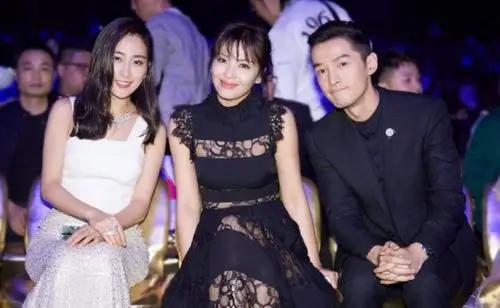 组图明星合影有玄机有人耍心机有人超贴心