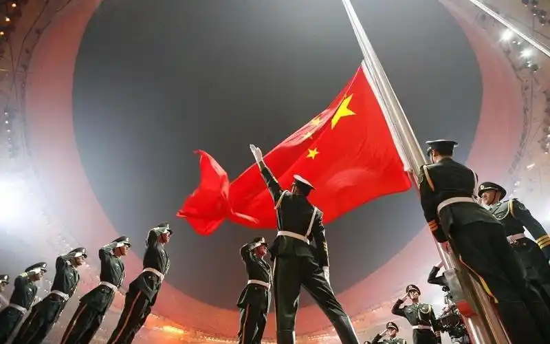 处女作这里是中国看泱泱华夏70年雪百年耻