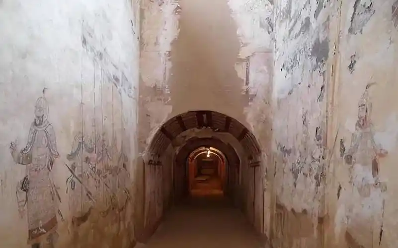 挖出李世民女儿墓,考古学家怒斥:被盗墓贼破坏太严重_长乐_昭陵_公主