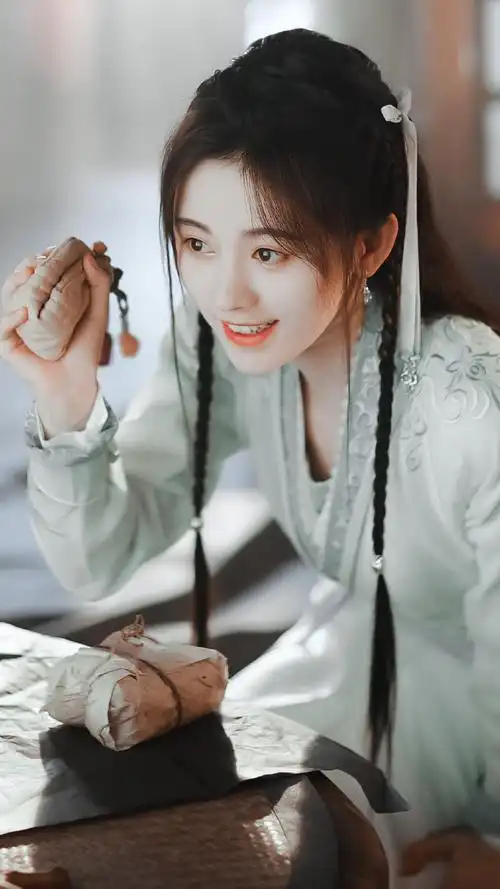 演技的不断提升,角色的不断突破,鞠婧祎一直用作品和角色为自己正名!