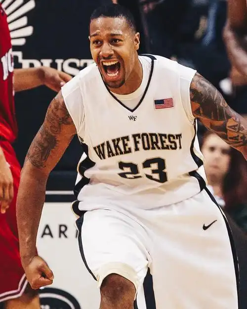 p>詹姆斯·约翰逊(james johnson),1987年2月20日出生于 a target="