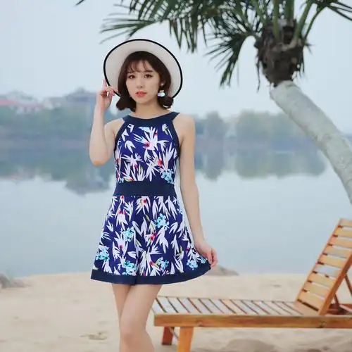 2018泳衣女保守小胸露背连体平角游泳衣 遮肚显瘦温泉泳装 61869