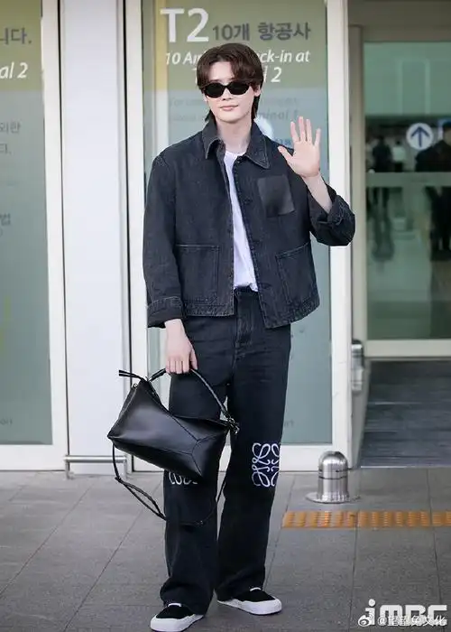 李钟硕变方了##李钟硕真的不打算减肥吗