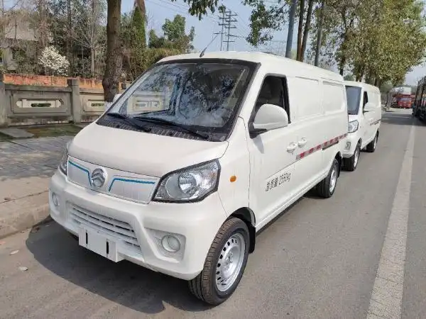 长安商用睿行109马力封闭厢式货车