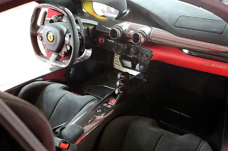 【法拉利laferrari】_【图片】_法拉利laferrari_外观_内饰_改装图片