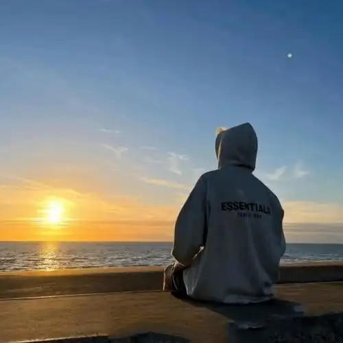 头像| 乘风看海,为你而来_侵权_网络_图片