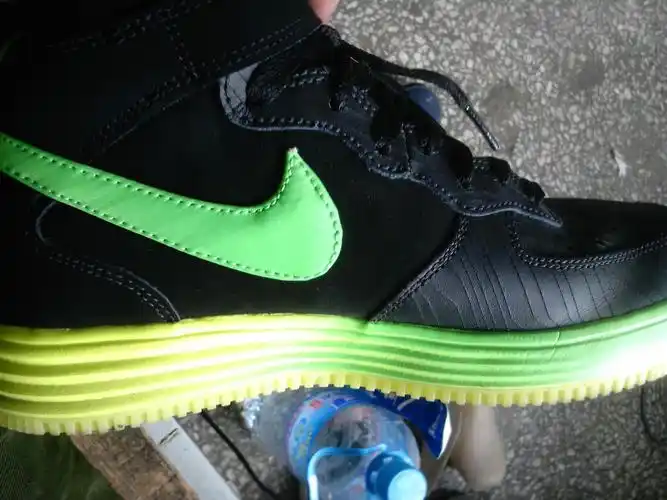 数字/字母对位准确,间隔正确~ 耐克 nike lunar force 1 lthr男子