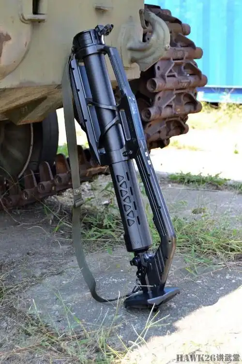 捷克波兰列装超轻型迫击炮铝合金炮管将重量减轻到极限