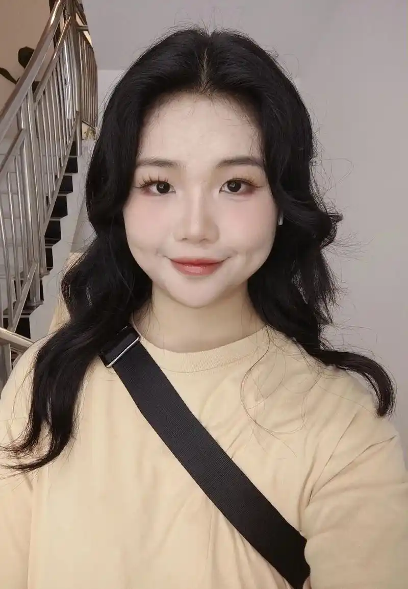 贵妇脸 #旺夫 #甜妹 #旺夫女人 #面相 活出自我,闪闪 - 抖音