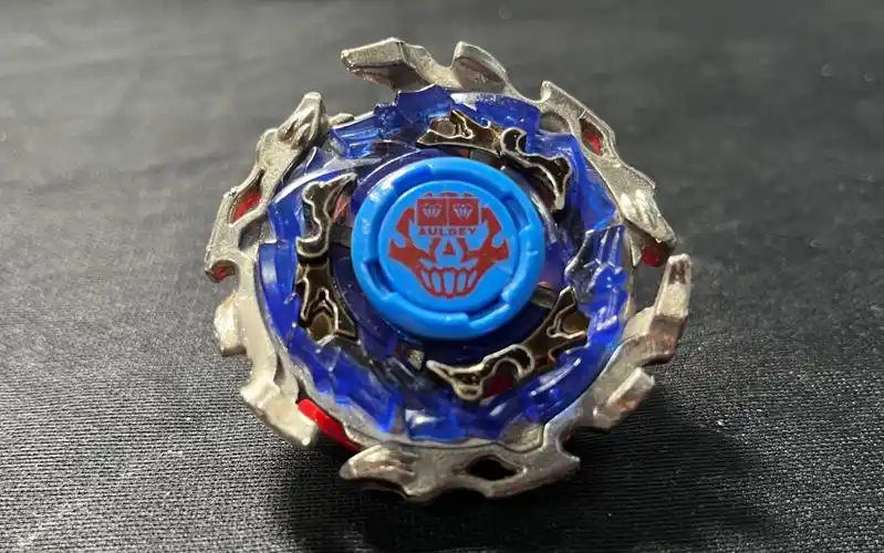 除了帅一无是处的平衡型陀螺—【飓风战魂】暗影双镰(重置版)