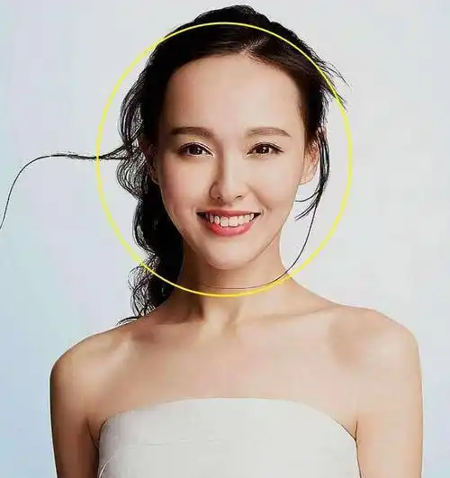 唐嫣铁刘海引争议,被质疑过度模仿lisa,评论却两极分化尴尬了!