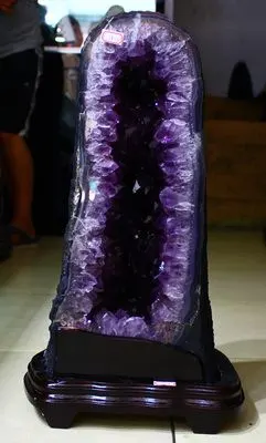 aaaaa 乌拉圭天然紫晶洞 聚宝盆水晶洞摆件招财人气热销正品保证