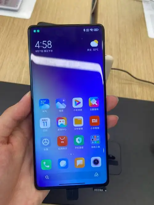 小米mix4影青灰真机实拍图! 来自科技基德 - 微博