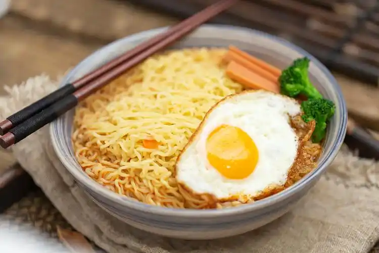 美味的煮方便面