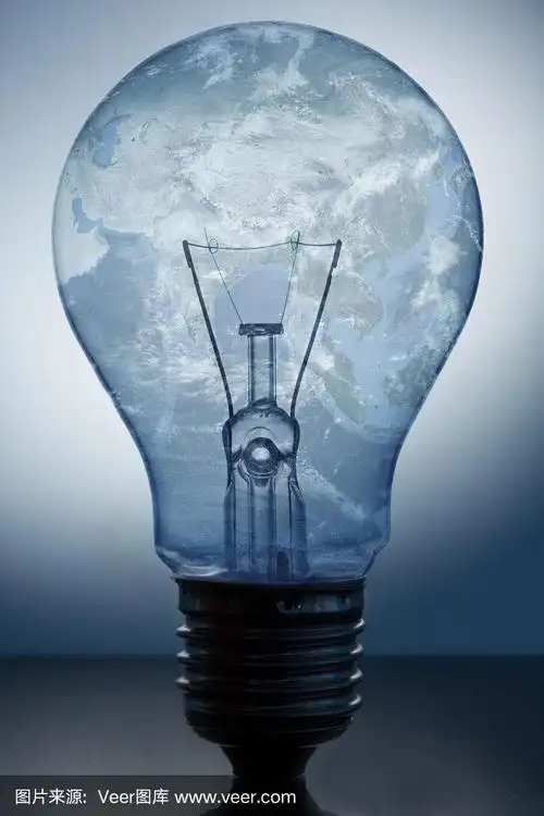 大灯泡的特写,里面有地球的表面