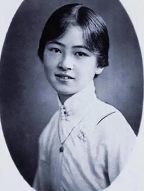 林徽因,民国第一才女,非常的有才华!而且也是公认的大美女