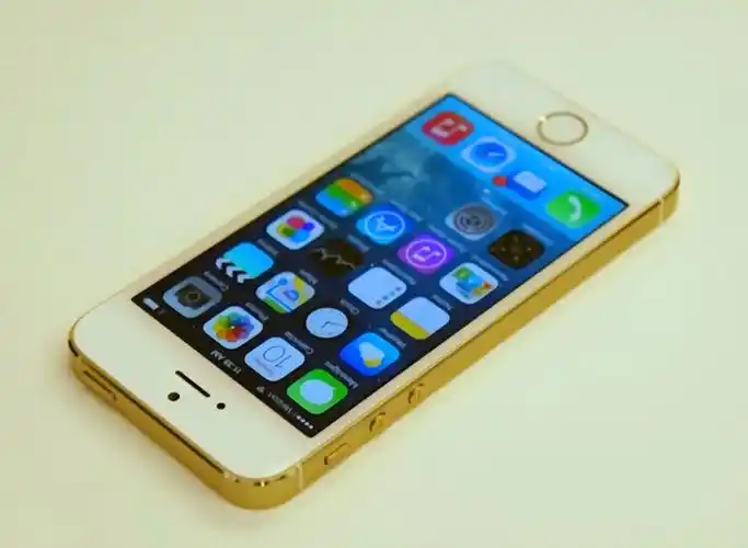 苹果iphone老机型回顾五款令我们印象深刻的手机产品