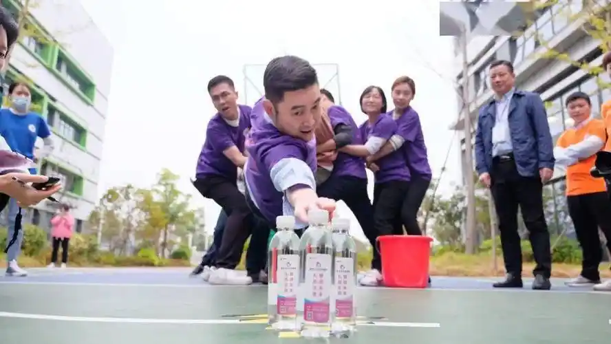 职工健身周day3--"雷区取水"_衢州市