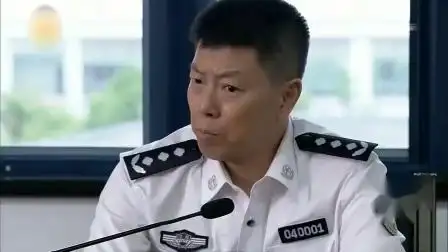 特警力量 01_超清前妻是刑警,前夫是特警,两人在会议上针锋相对,局长