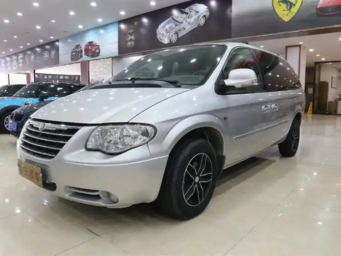 【柳州】2008年01月 克莱斯勒 大捷龙 2007款 3.3l 商务版 自动档