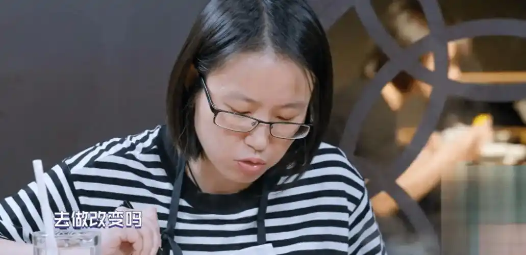 吴昕:曾遭前男友威胁,快本为她请2个保镖,这些年她都经历了啥_李易峰