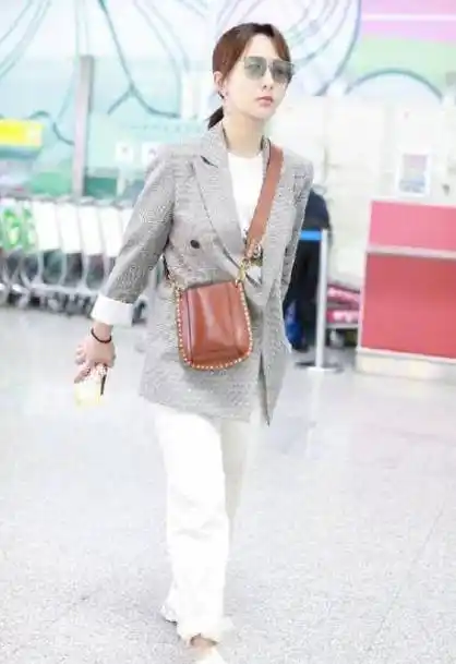 原创杨紫成90后国民闺女演技可圈可点衣品更是让人看呆了眼