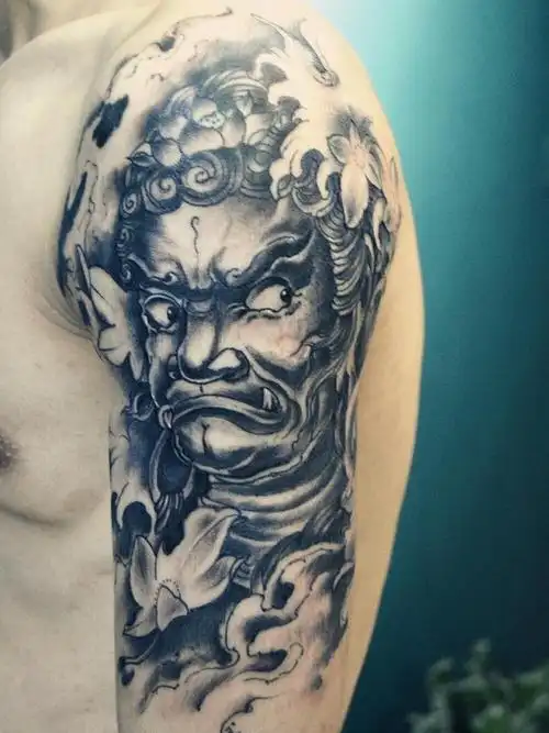 大臂不动明王纹身