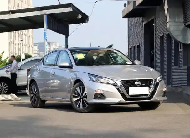 18万提2022款日产天籁,它档次高吗?车主谈了买这款车的理由