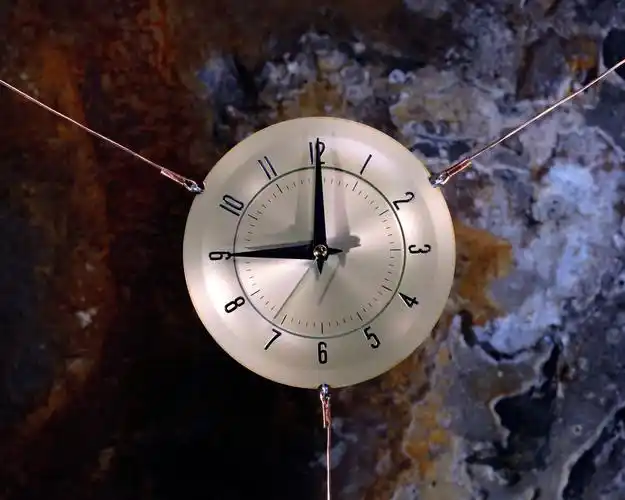 唯美炫彩高清时间钟表图片桌面壁纸第二辑