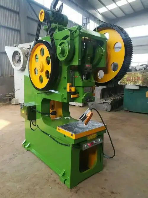 欢迎联系陈浩,手机17755512213,我们是做剪板机 折弯机 卷板机 冲床