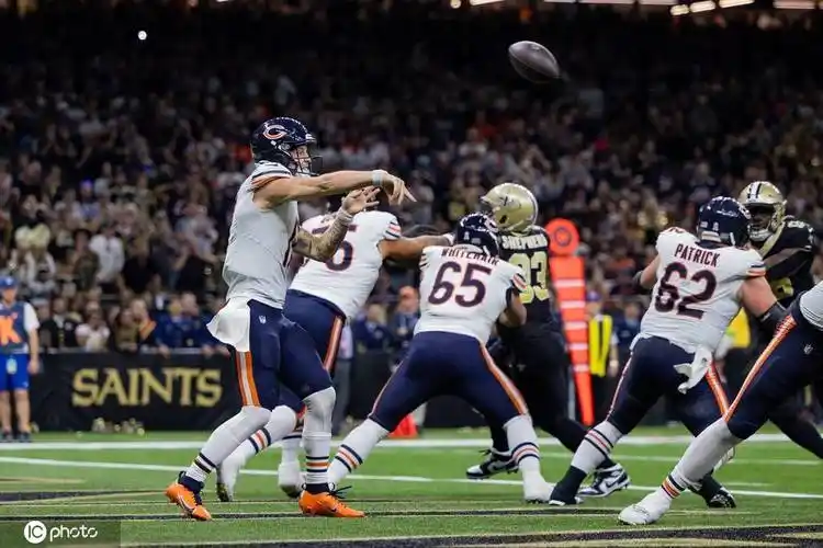 saints)是一支位于美国路易斯安那州新奥尔良市的美式橄榄球球队