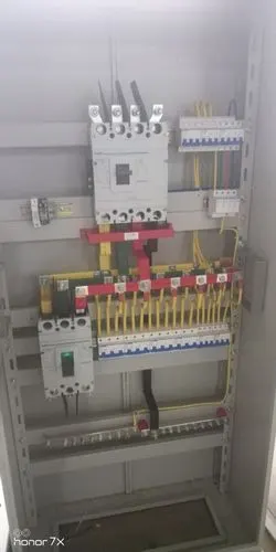 老兵聊电之铜排安装配电柜