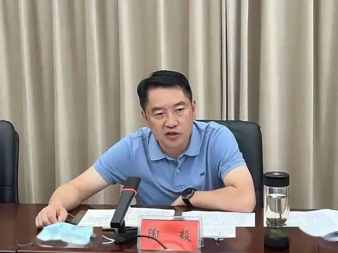 责任再压实 措施再细化 防控再精准 筑牢筑实疫情防控防线_昭阳区