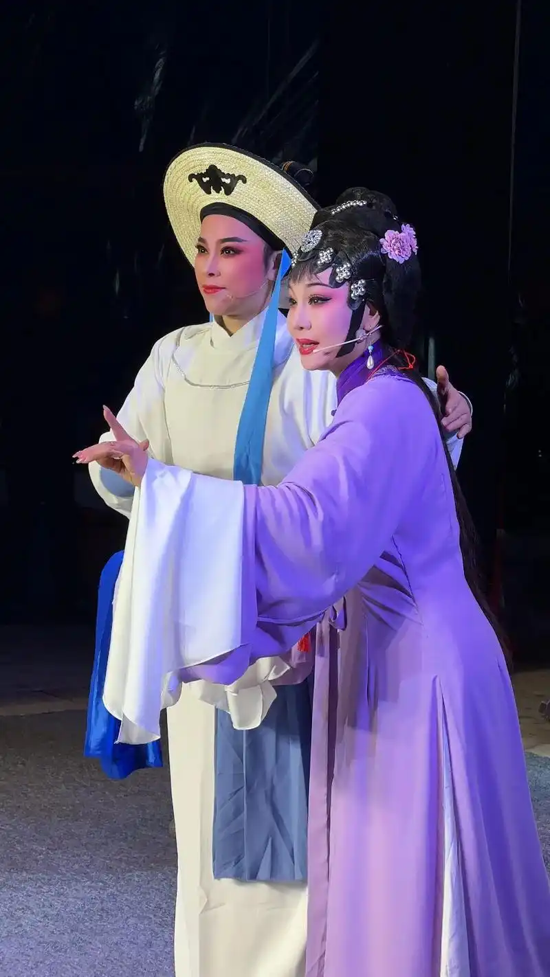 发一波李三娘,来自刘老师的侧面摄影#舞台剧 #台州孟孟越剧  - 抖音